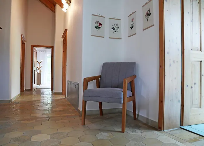 Unique Luxury 22 Min To Munich 290m2 Pool Sauna 别墅